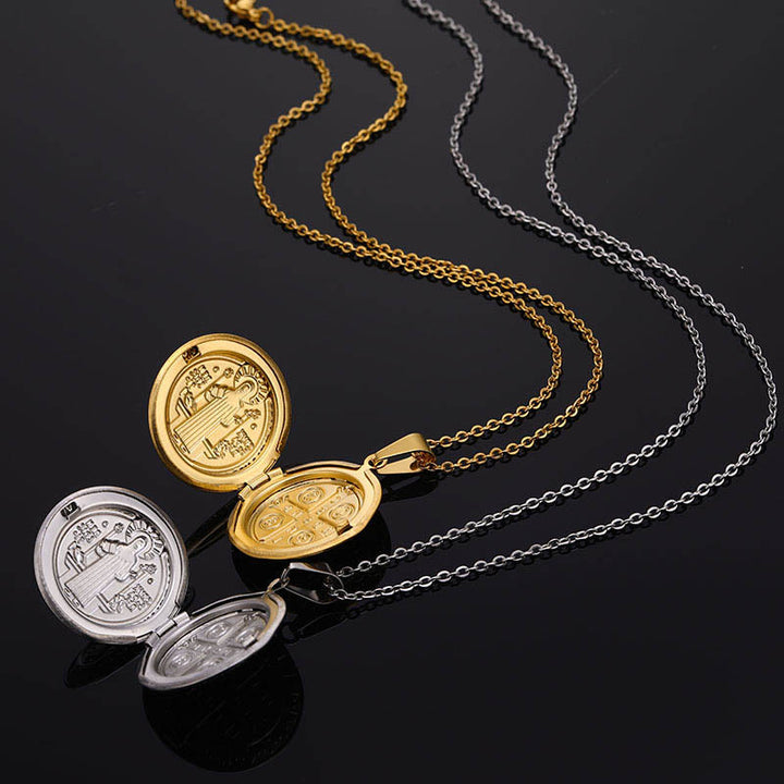 Collana classica in titanio con ciondolo di San Benedetto Christianartworkshop - image 2