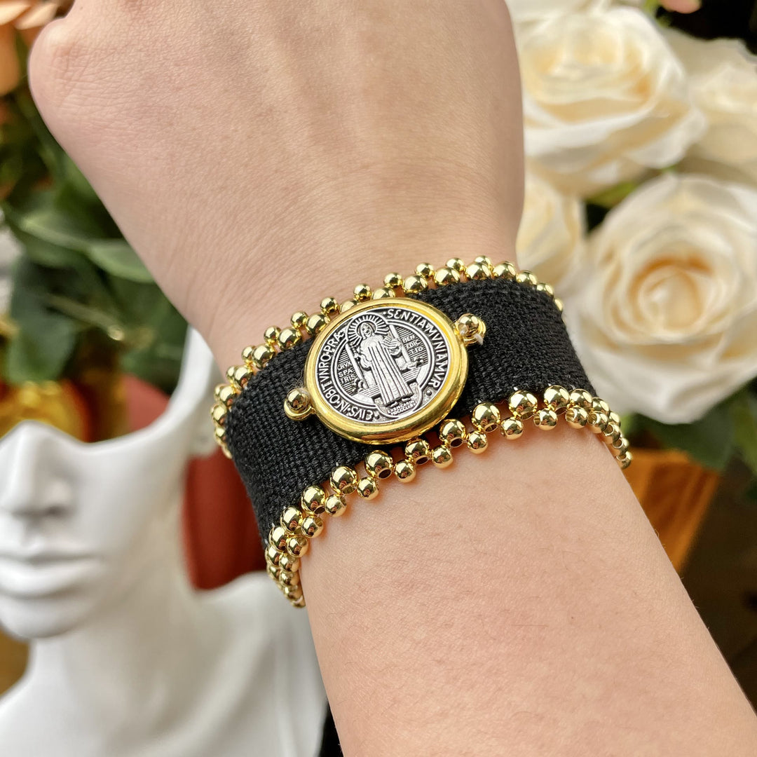 Bracciale intrecciato di protezione di San Benedetto fatto a mano - Nero - image 2