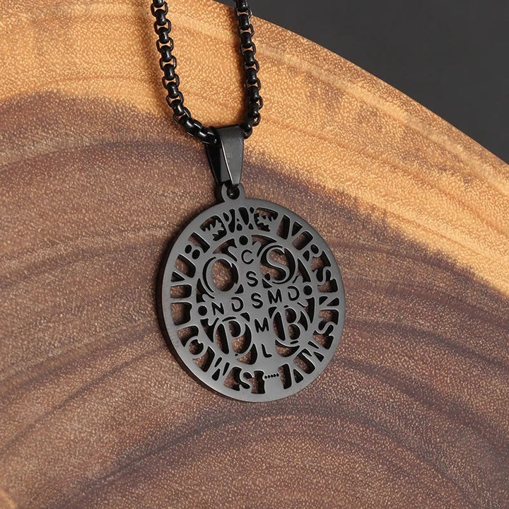 Collana con pendente traforato con simbolo di San Benedetto Christianartworkshop - image 2