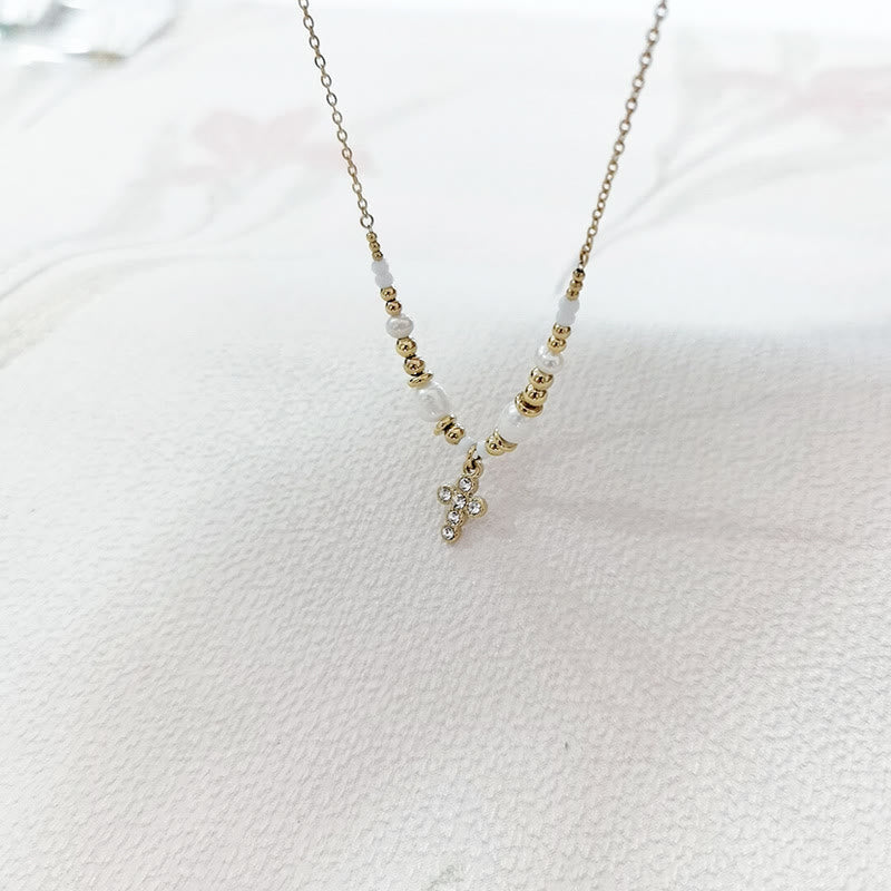 Collana con croce di perle d'acqua dolce Christianartworkshop - image 5