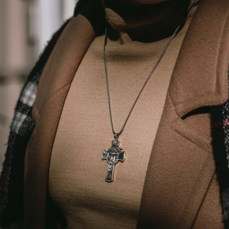 Collana con croce di Gesù Christianartworkshop - image 6
