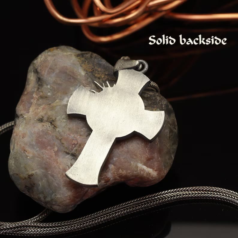 Collana con croce di Gesù Christianartworkshop - image 6