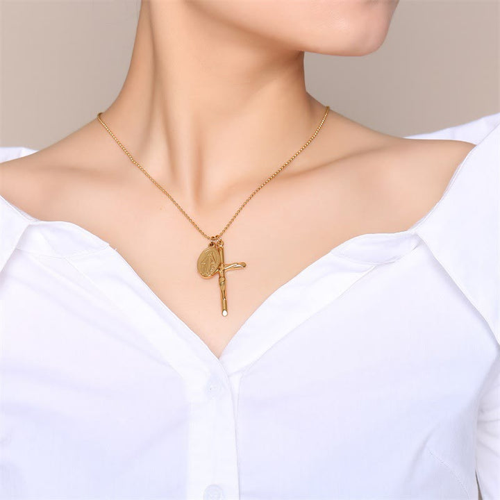 Christianartworkshop Collana in titanio con crocifisso e medaglione della Vergine Maria - image 2