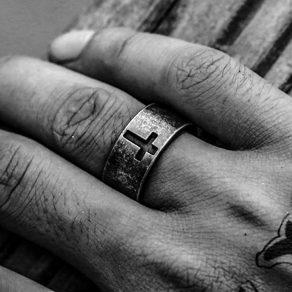 Christianartworkshop Anello con croce in acciaio inossidabile punk antico Christianartworkshop - image 8