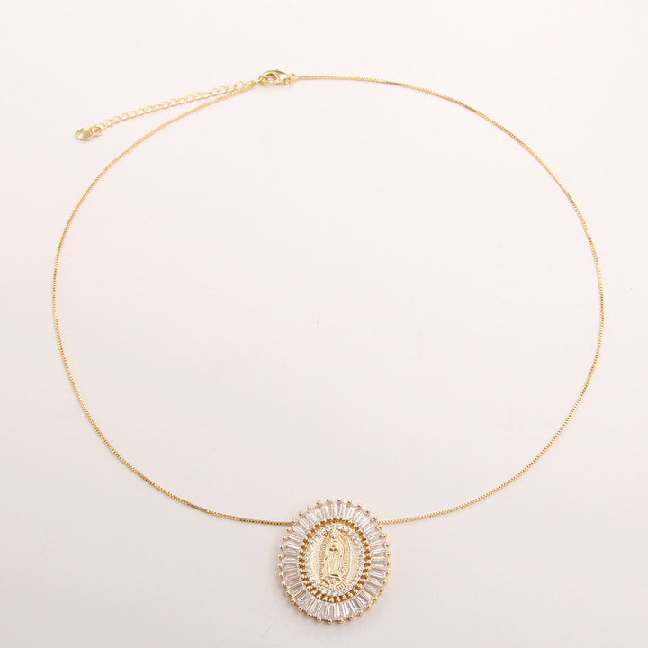 Christianartworkshop Collana con ciondolo amuleto in zirconia della Madonna di Guadalupe - image 5