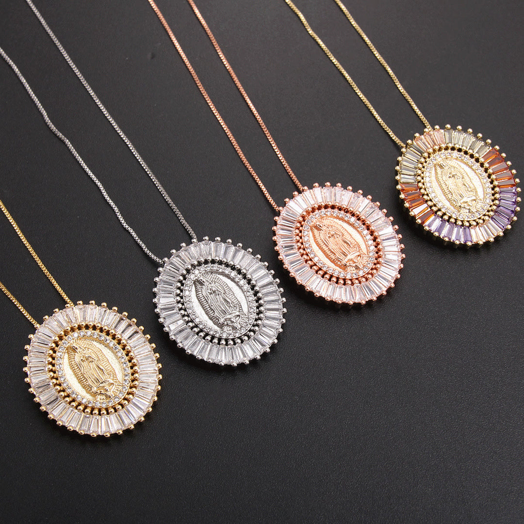 Christianartworkshop Collana con ciondolo amuleto in zirconia della Madonna di Guadalupe - D'oro - image 0