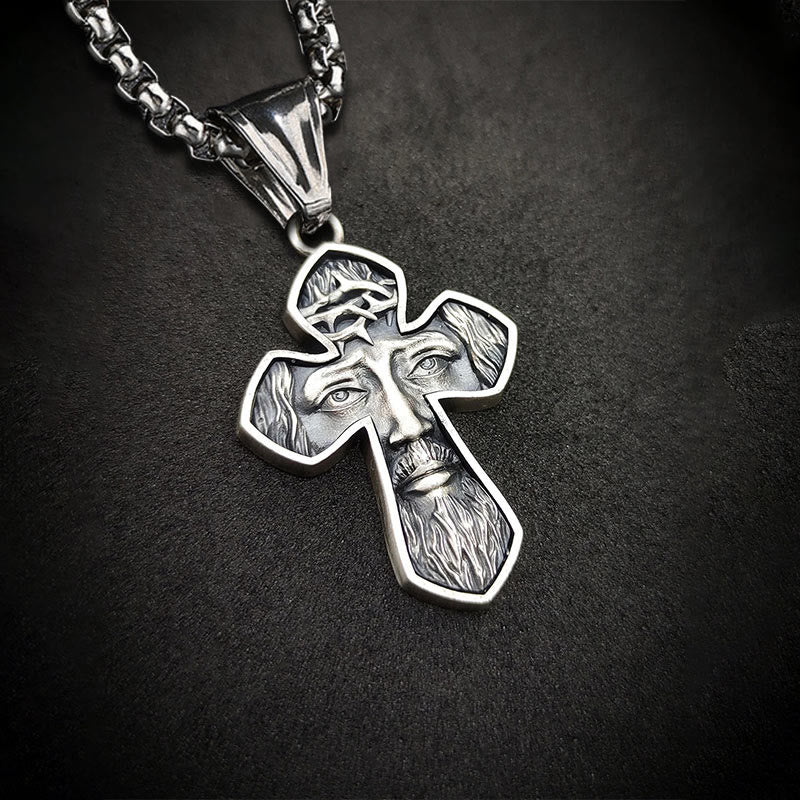 Christianartworkshop Collana con ciondolo cristiano fatto a mano in argento con croce di Gesù - image 1