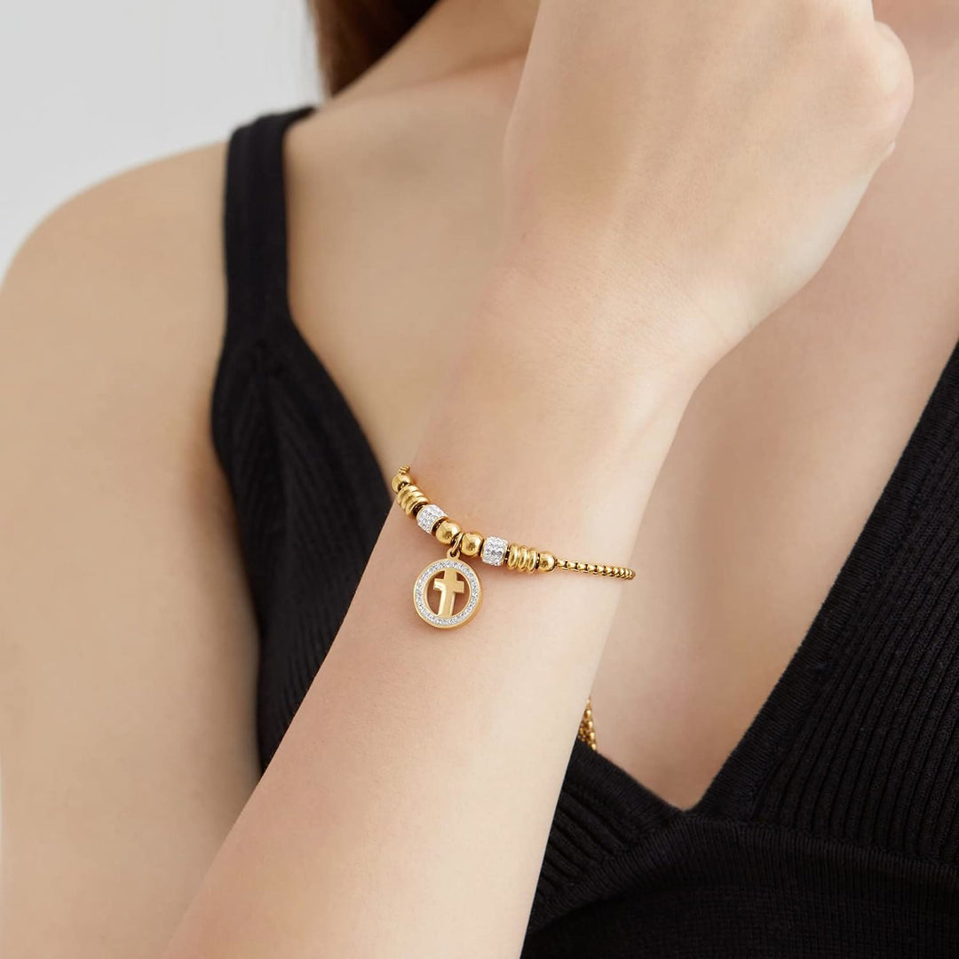 Bracciale con ciondolo a croce circolare in zirconia realizzato da Christianartworkshop - image 6
