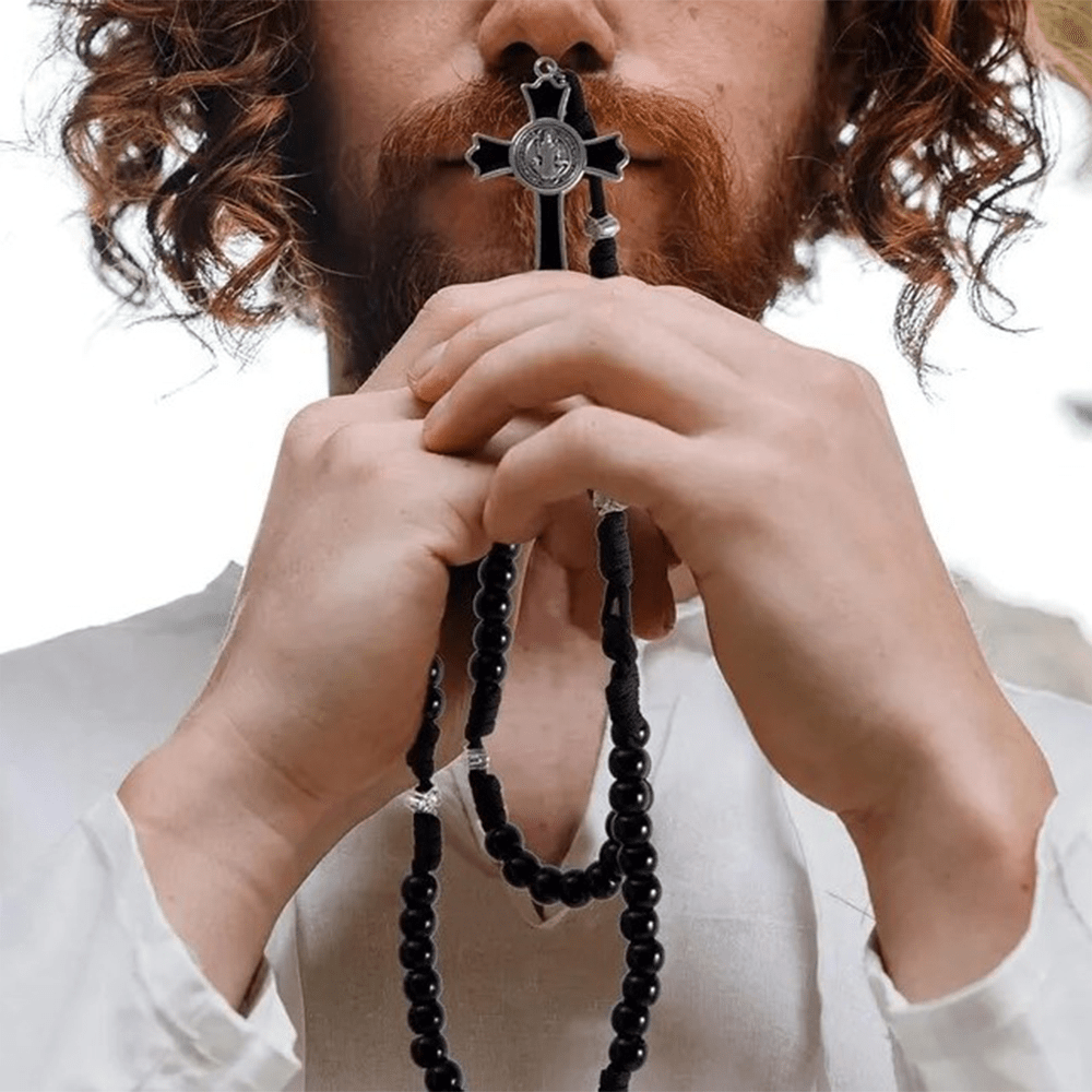 Rosario con crocifisso in corda nera resistente e finemente lavorato - image 6