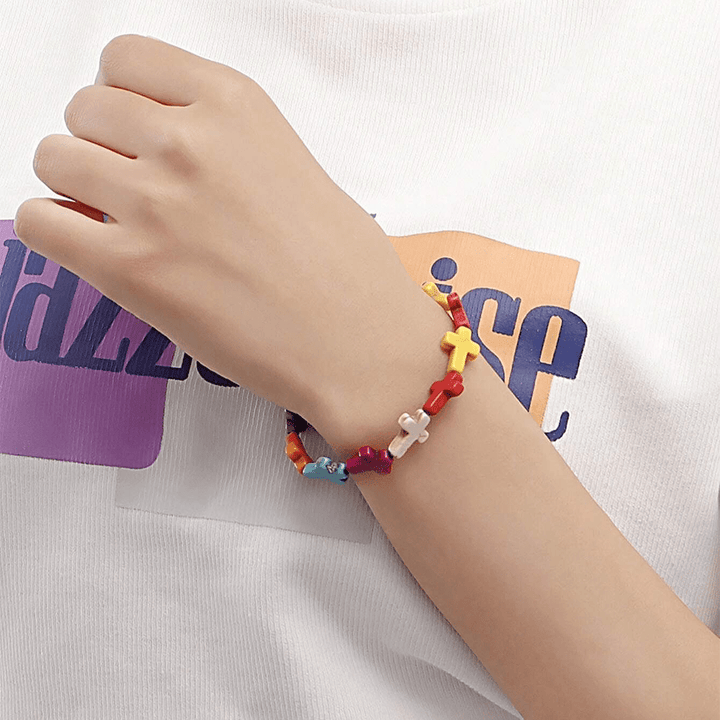 Christianartworkshop Braccialetto di perline turchesi con croce boema - image 1