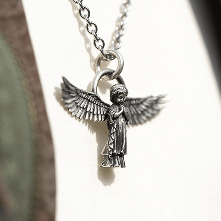 Collana di protezione con angelo in preghiera ad ali spiegate Christianartworkshop - image 4