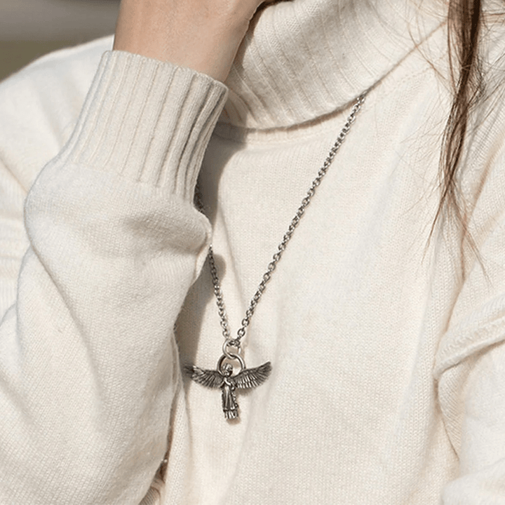 Collana di protezione con angelo in preghiera ad ali spiegate Christianartworkshop - image 7