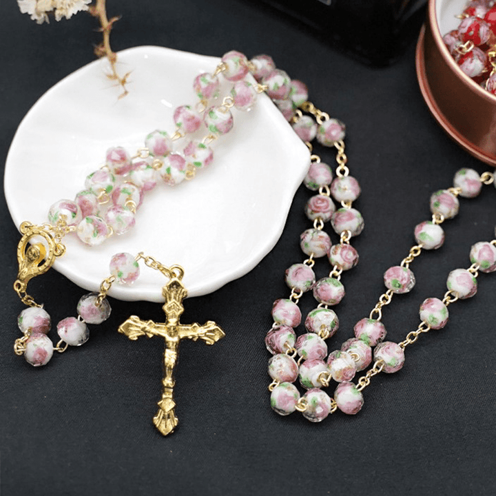 Christianartworkshop Rosario con perle smaltate a forma di rosa con Maria e crocifisso - Bianco - image 7