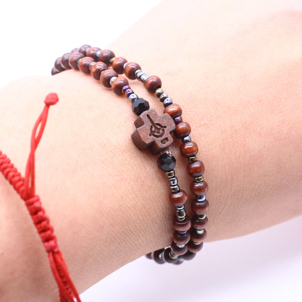 Rosario con braccialetto in legno con 59 perline e mini crocifisso - image 3