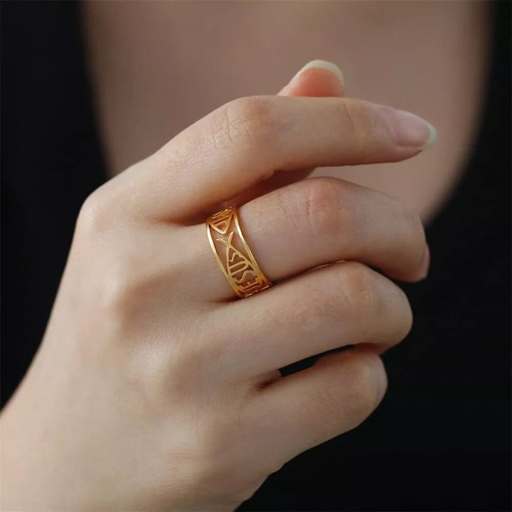 Christianartworkshop Anello religioso in titanio con scheletro di pesce di Gesù - image 3