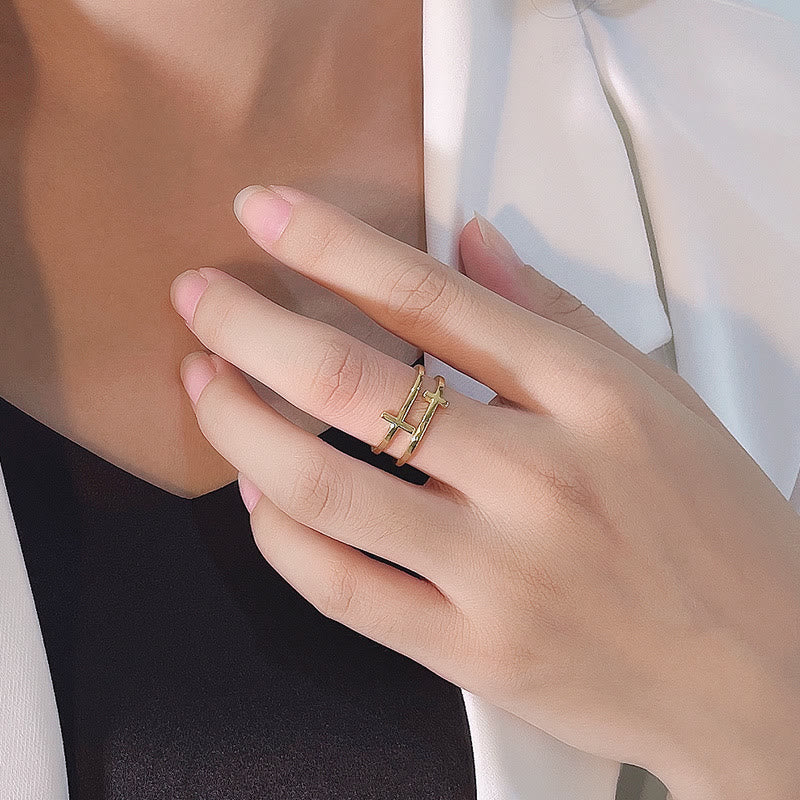 Christianartworkshop Anello minimalista con doppia croce - image 1