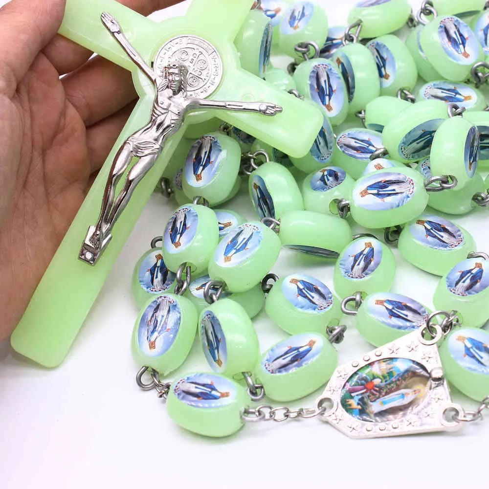 Rosario luminoso con perline che brillano al buio - image 1