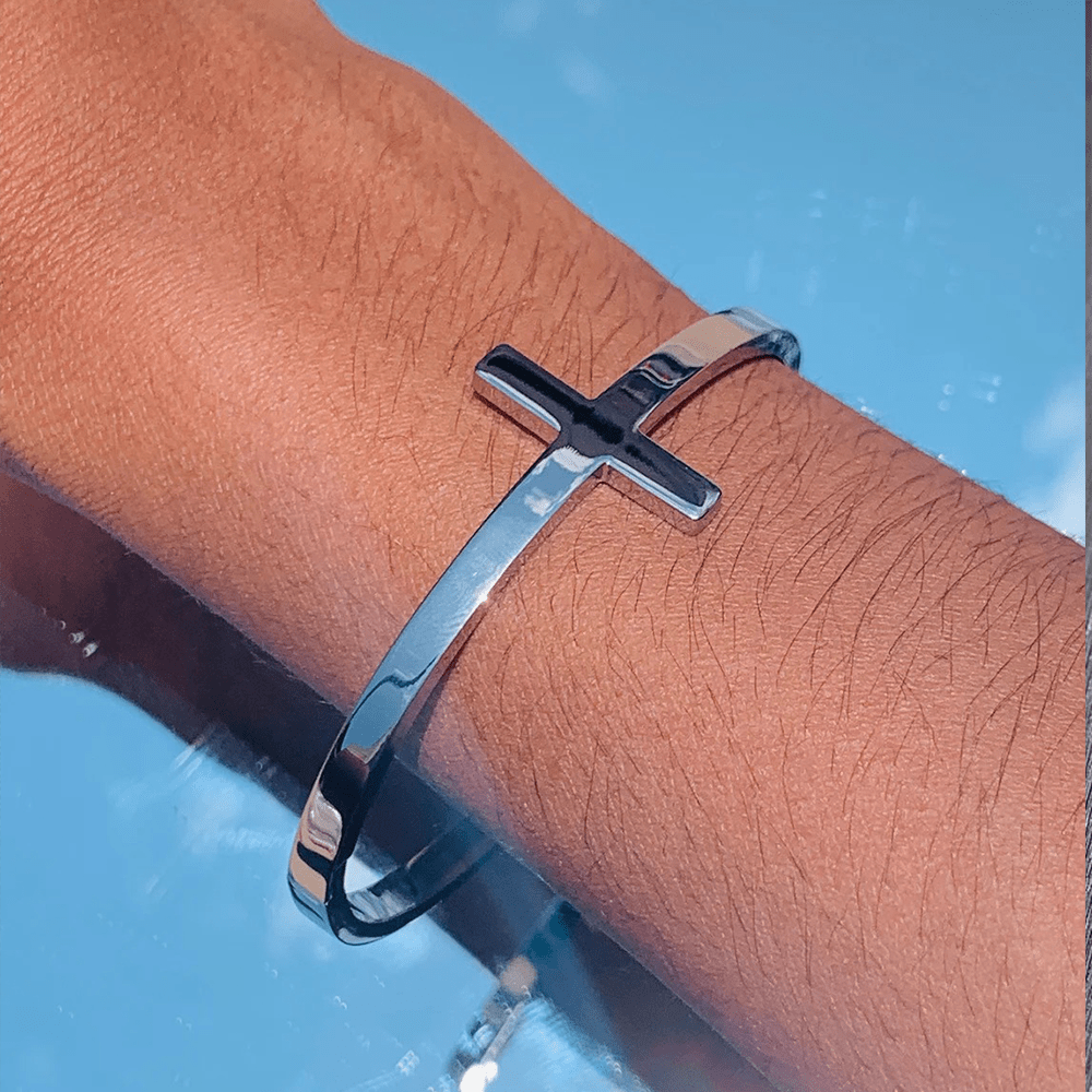 Christianartworkshop Bracciale rigido religioso con croce in argento - image 6