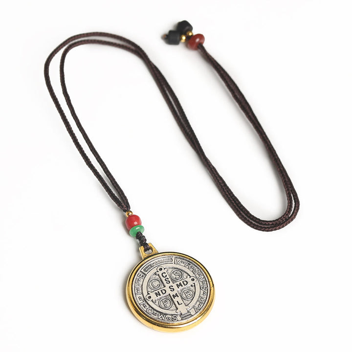 Christianartworkshop Collana classica con medaglione di San Benedetto e amuleto - image 2