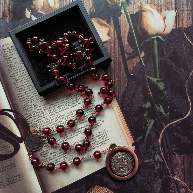 Rosario di protezione di San Benedetto in vetro rosso e granato - image 2