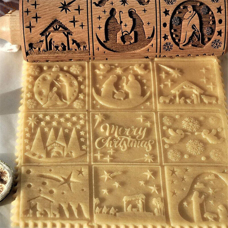 Mattarello di legno natalizio - image 1