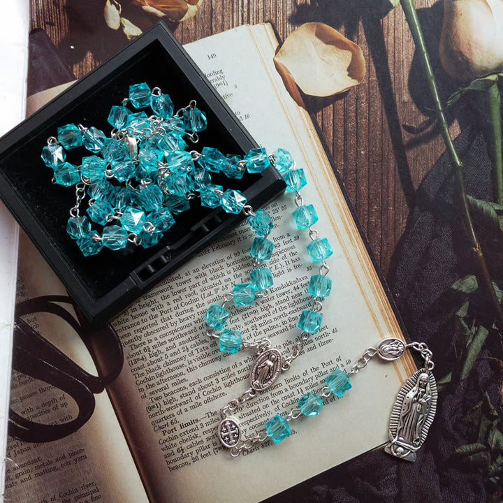 Christianartworkshop Medaglia Miracolosa e Rosario in lega di cristallo blu poliedro da 8 mm con la Madonna di Guadalupe - 🔥3 pezzi - image 0