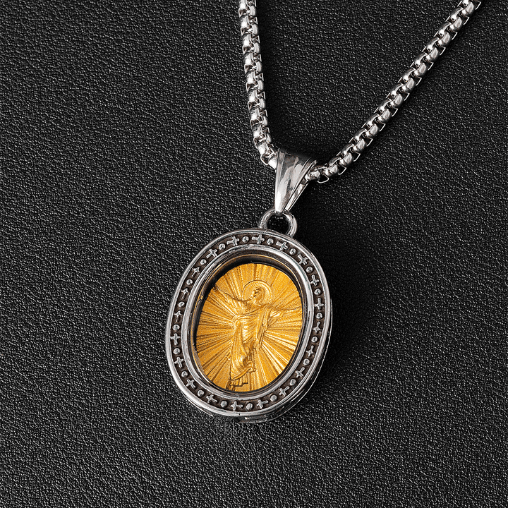 Christianartworkshop, la medaglia dorata di Cristo Santo, collana in titanio - Ascensione - image 6