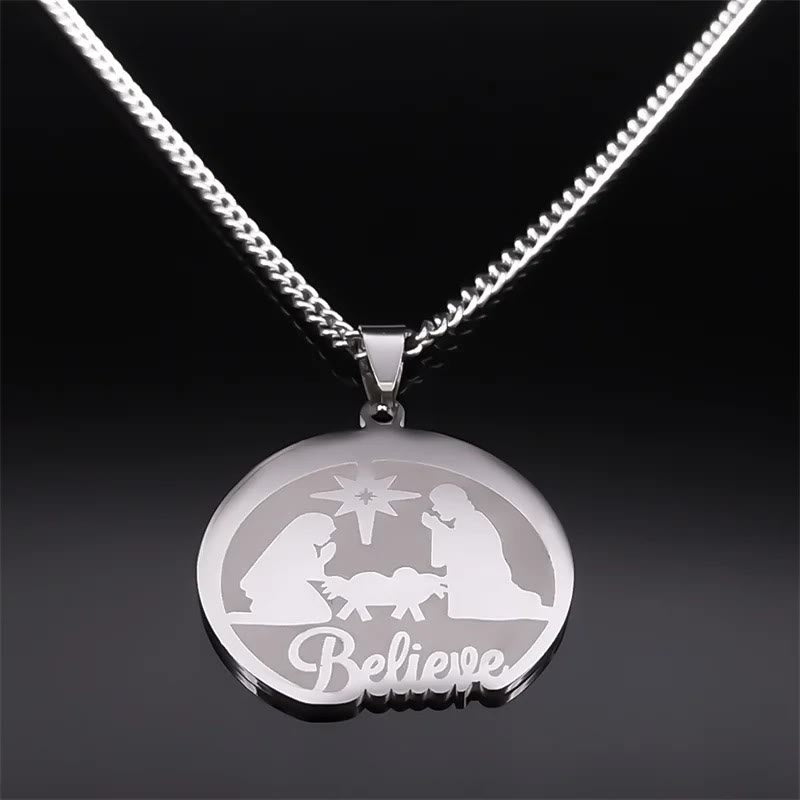 Collana con ciondolo a forma di Natività in argento Christianartworkshop , regalo di Natale - image 1