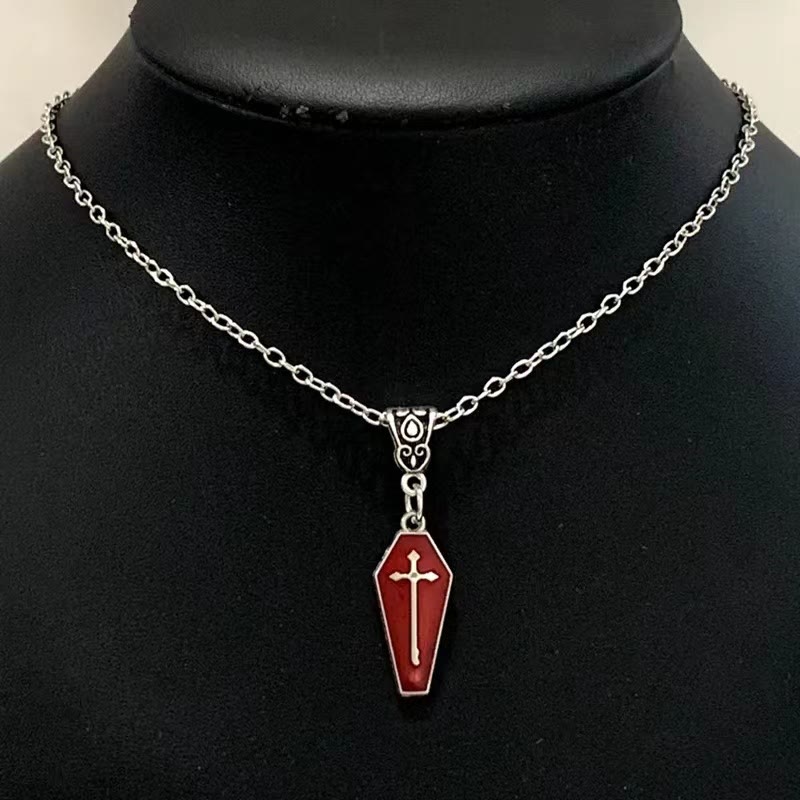 Collana a forma di croce con bara da vampiro di Halloween in smalto rosso in stile gotico Christianartworkshop - image 4