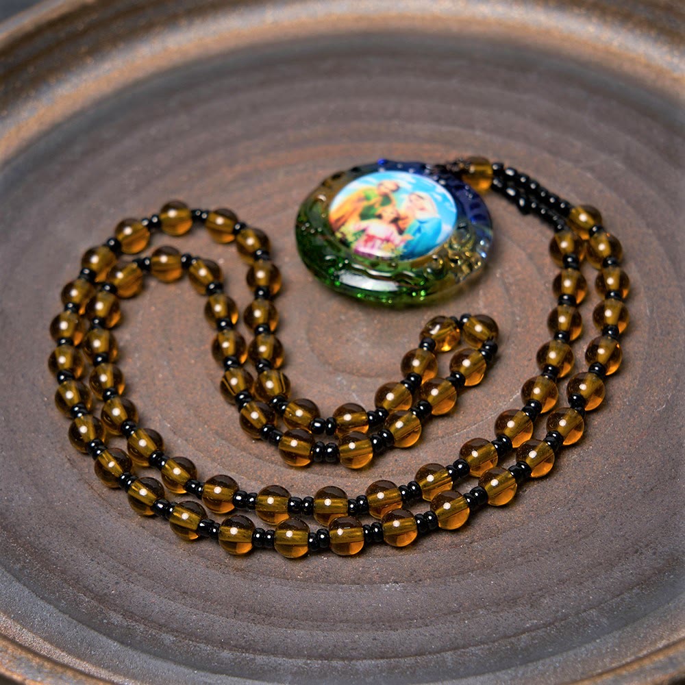 ChristianartworkshopLa Sacra Famiglia Collana di perle marrone scuro - image 1