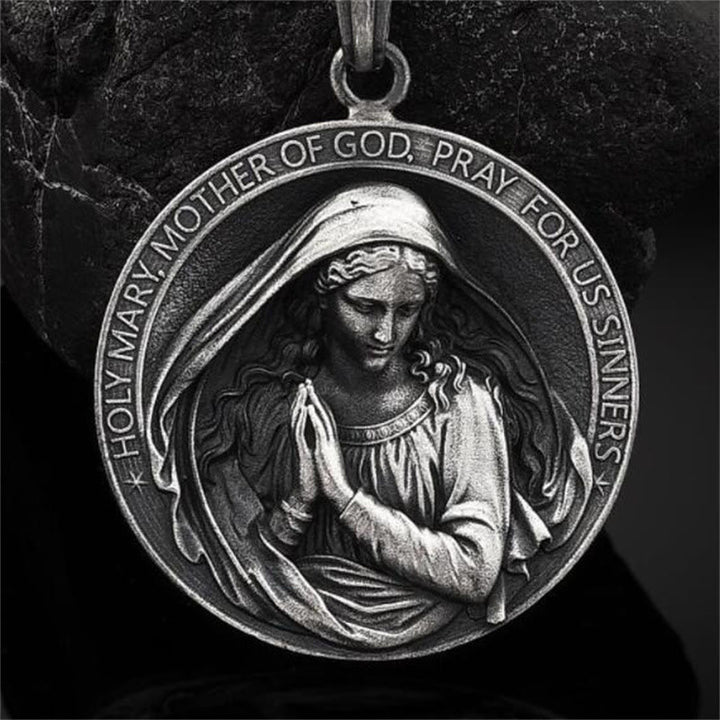 ChristianartworkshopCollana con ciondolo in stile retrò con la Vergine Maria prega per noi - image 1