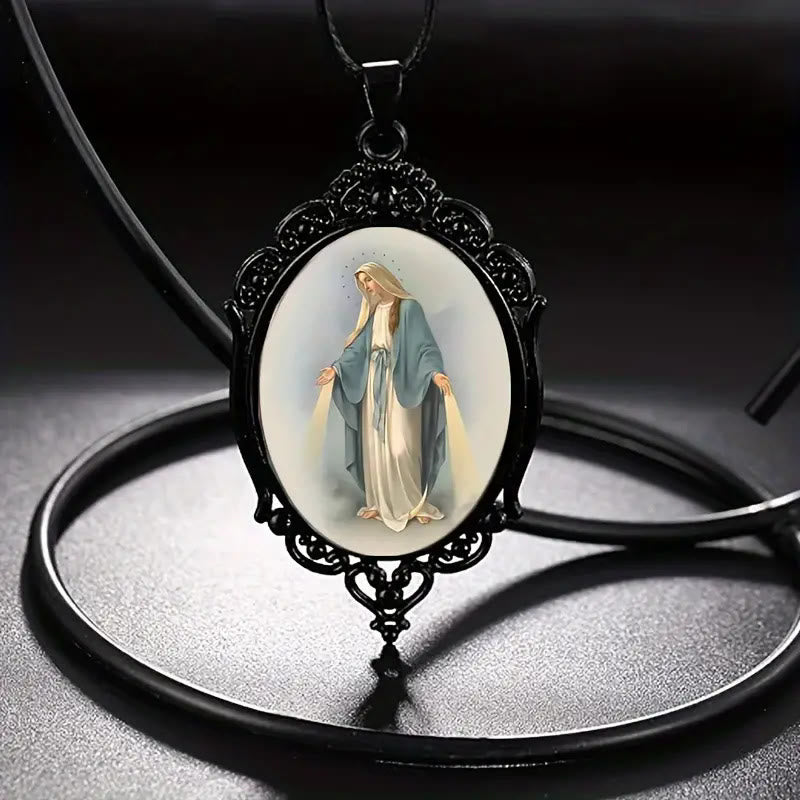 Christianartworkshop Collana con bordo vintage in stile gotico della Madonna delle Grazie - Nero - image 0