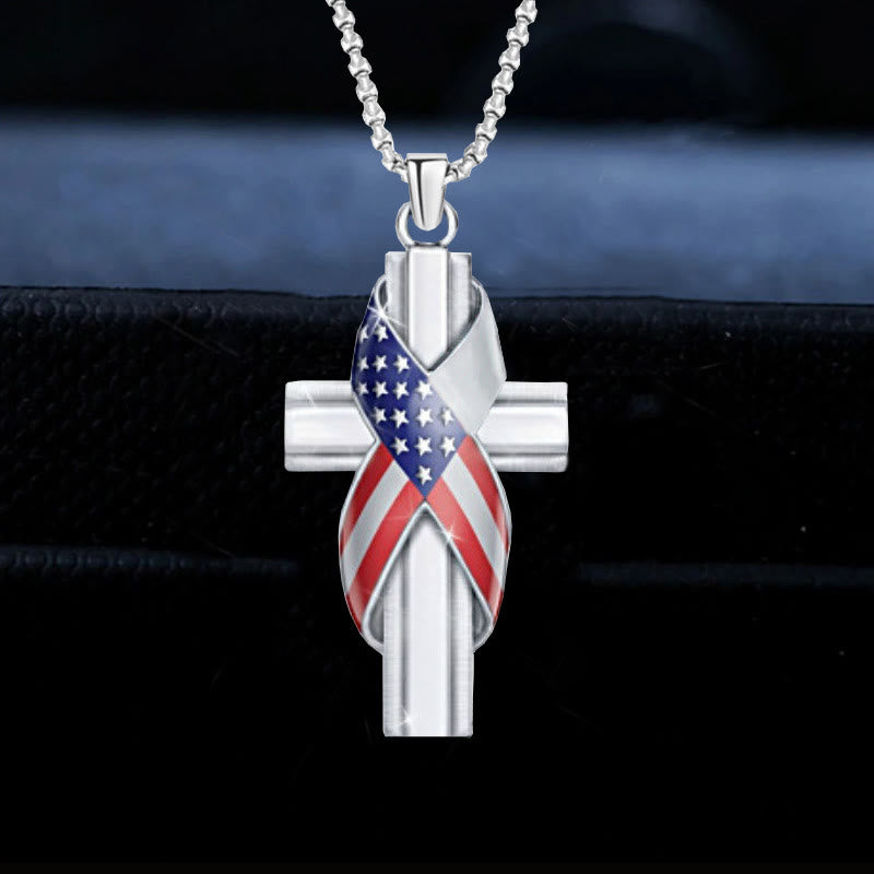Collana in lega con ciondolo a croce con icona della bandiera americana in stile moderno Christianartworkshop - Argento - image 0