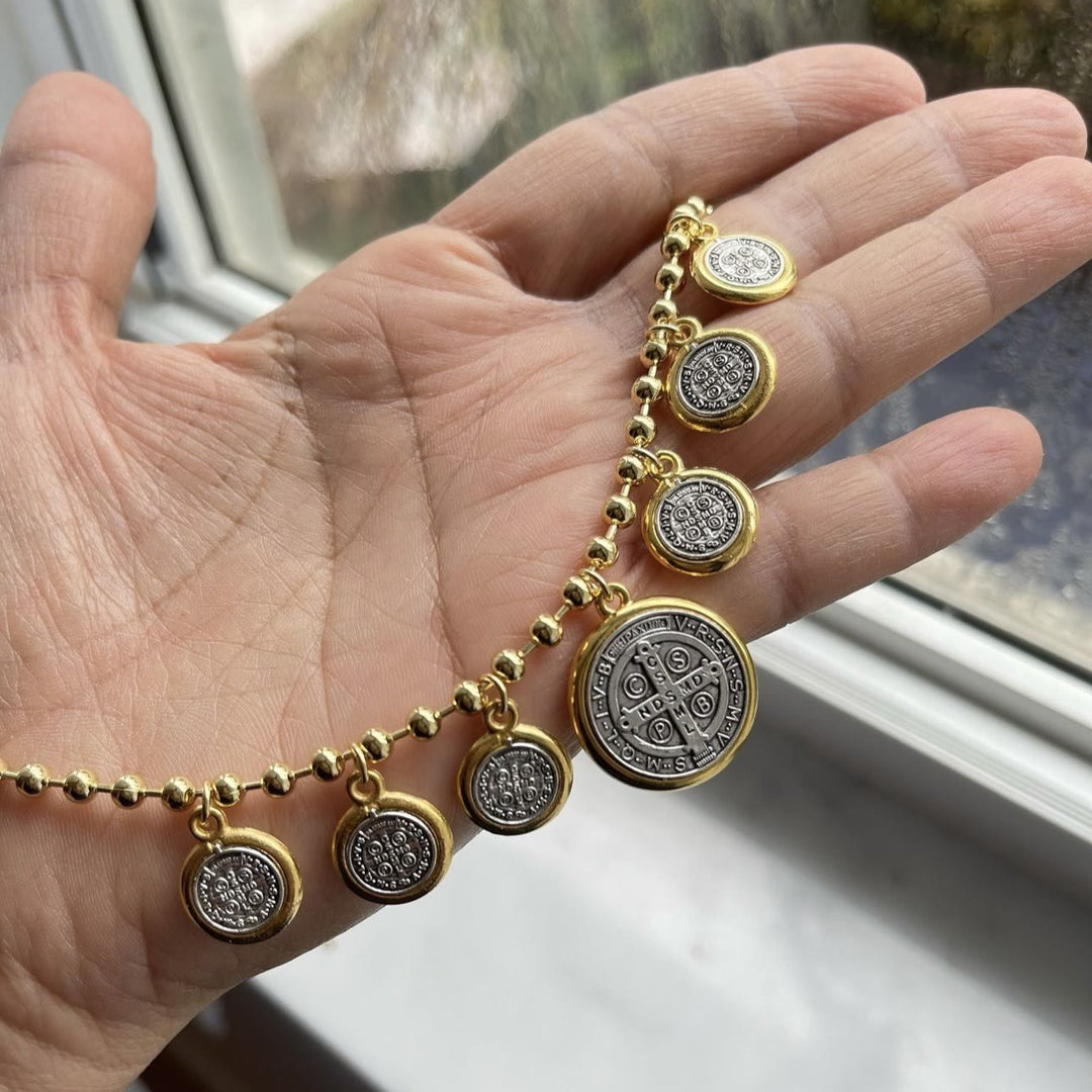 Collana con ciondolo a catena con 6 San Benedetto in stile retrò Christianartworkshop - image 2