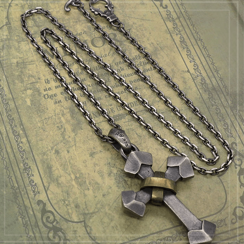 Collana con ciondolo a croce in metallo pesante in stile retrò in argento sterling 925 Christianartworkshop - image 1
