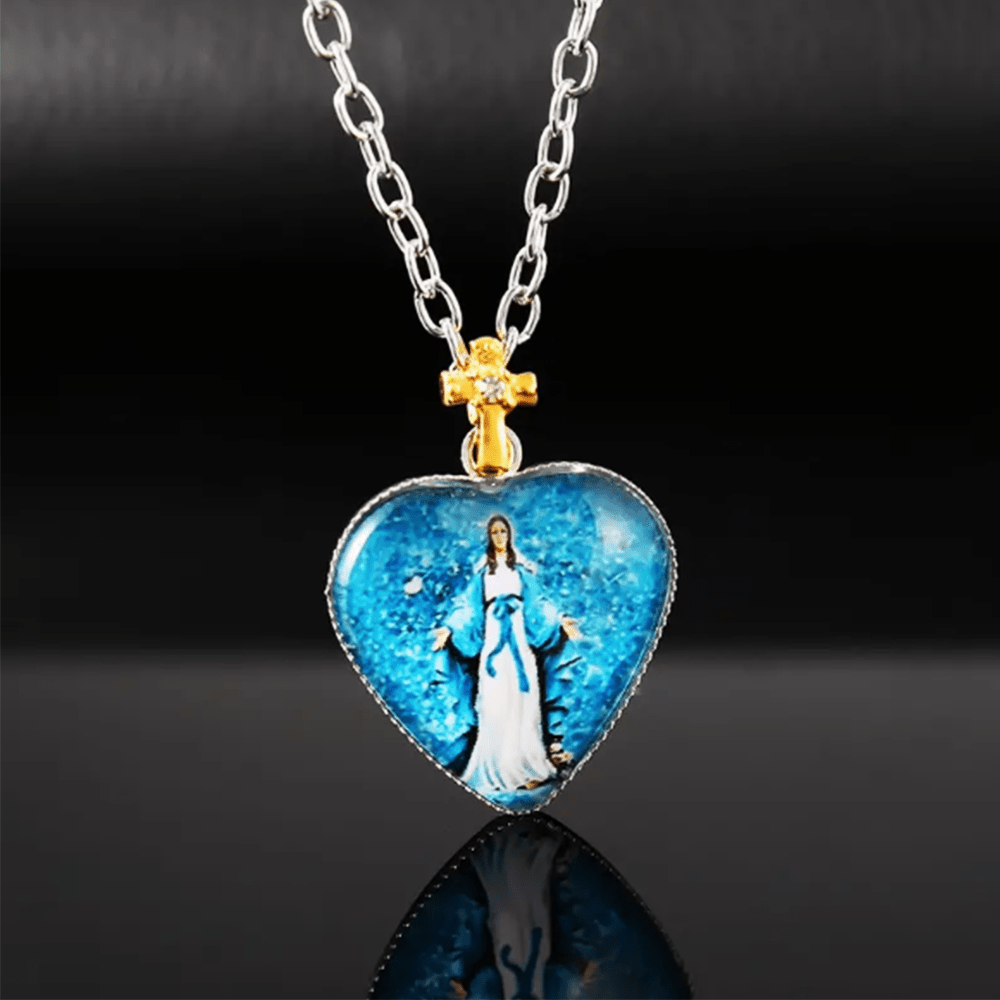 Collana con ciondolo in vetro della Vergine Maria a forma di cuore in stile classico Christianartworkshop - image 3