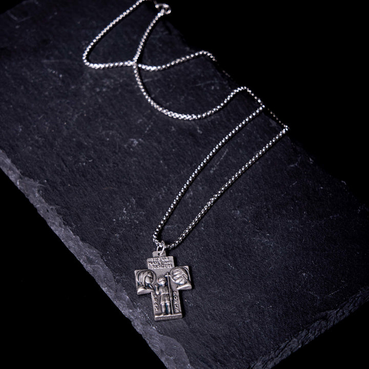 Christianartworkshop Collana in lega con ciondolo a croce di Gesù Maria Giuseppe Guardiano in stile classico - image 2