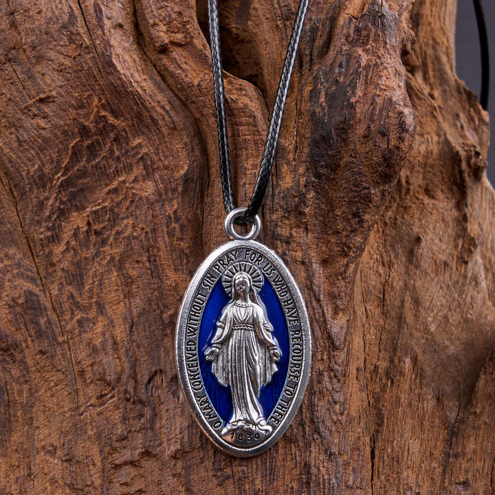 Collana con ciondolo della medaglia miracolosa della Madonna in stile classico Christianartworkshop - image 4