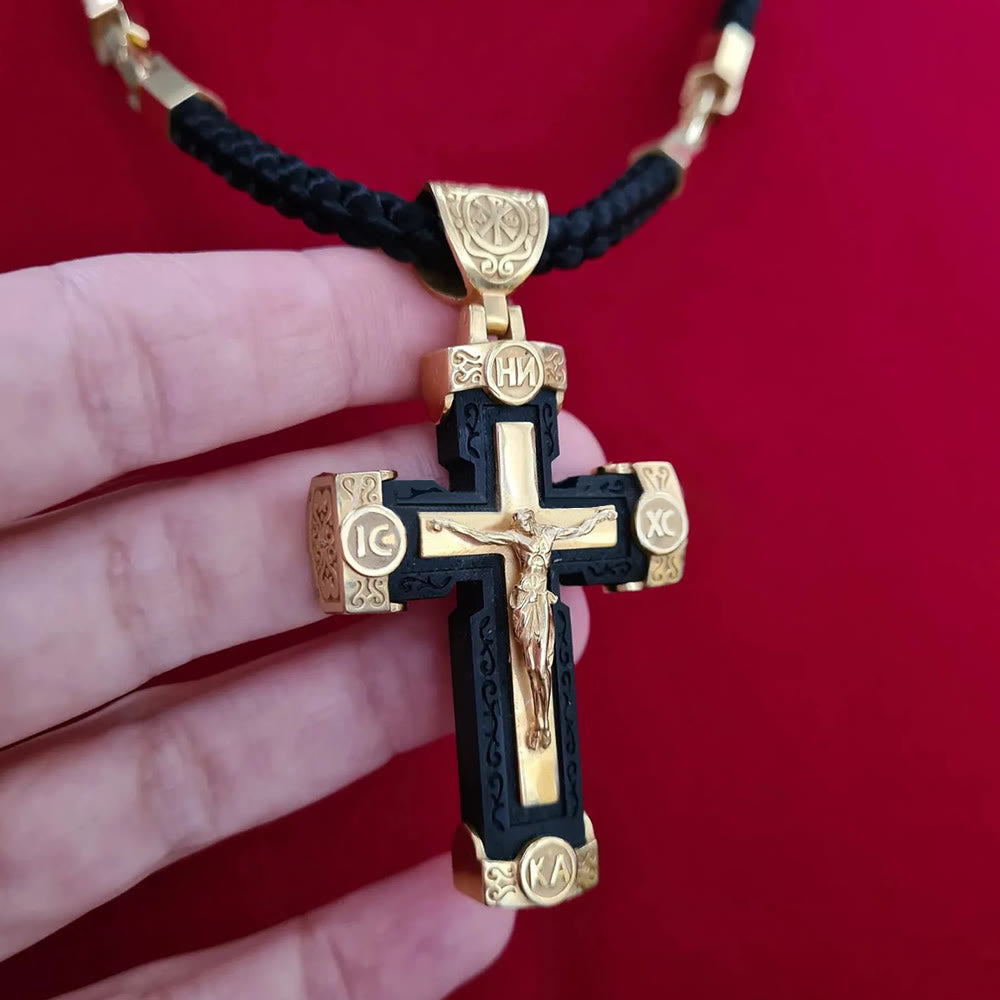 Collana con ciondolo in lega nera e oro con crocifisso di Gesù in stile lussuoso Christianartworkshop - image 2