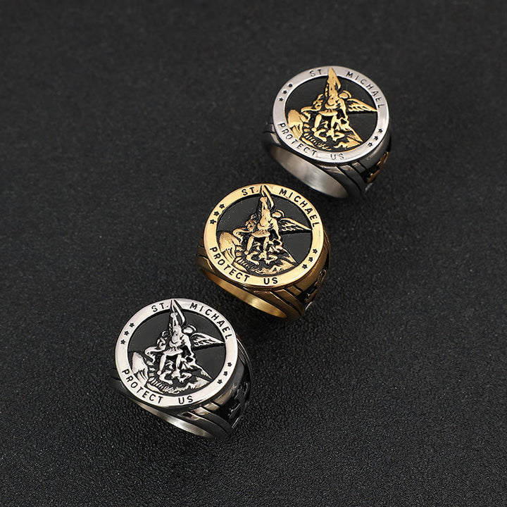 Christianartworkshop Anello in acciaio e titanio con Arcangelo Michele in stile retrò - image 2