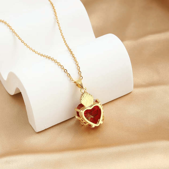 Collana con ciondolo del Sacro Cuore di Gesù in stile moderno con pietre preziose rosse lavorate Christianartworkshop - image 3