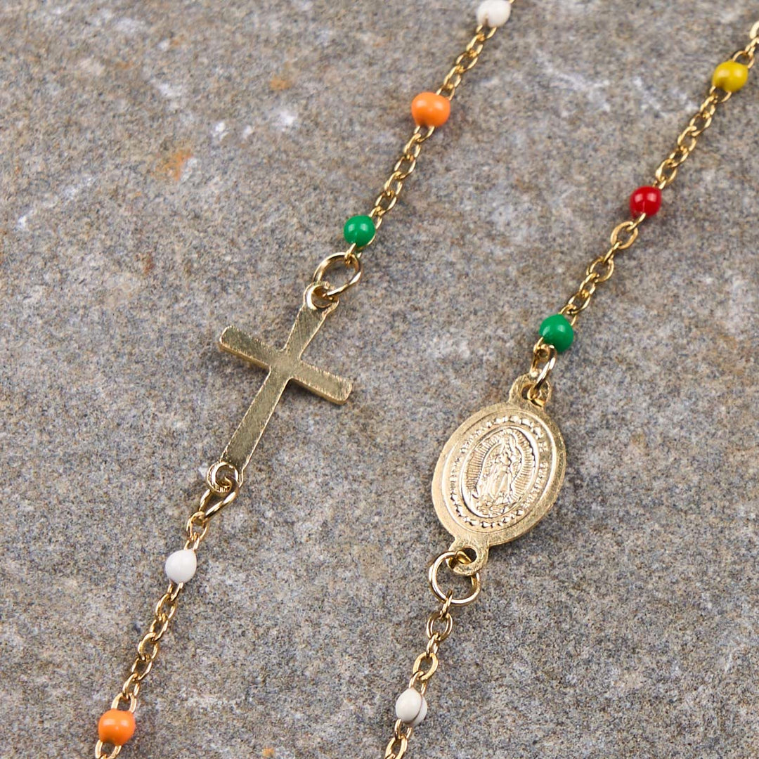 Christianartworkshop Collana con catena per clavicola colorata, stile fresco ed elegante, con croce e 5 medaglie - Nostra Signora di Guadalupe - image 9