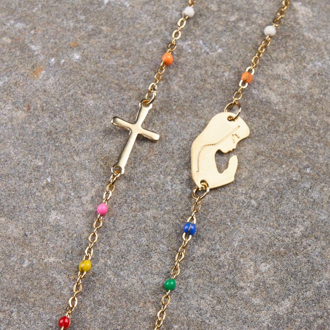 Christianartworkshop Collana con catena per clavicola colorata, stile fresco ed elegante, con croce e 5 medaglie - Madre in preghiera - image 7