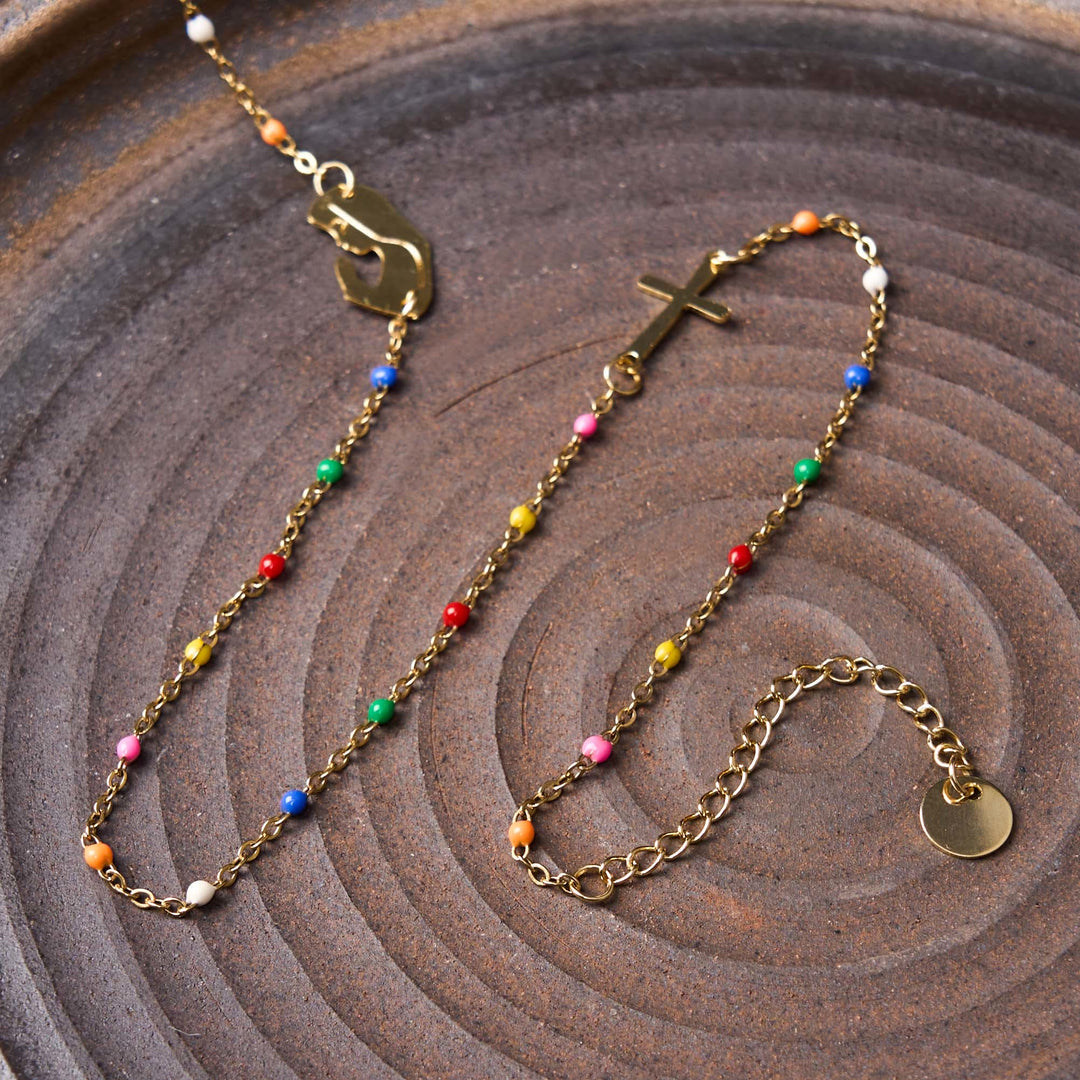 Christianartworkshop Collana con catena per clavicola colorata, stile fresco ed elegante, con croce e 5 medaglie - image 3