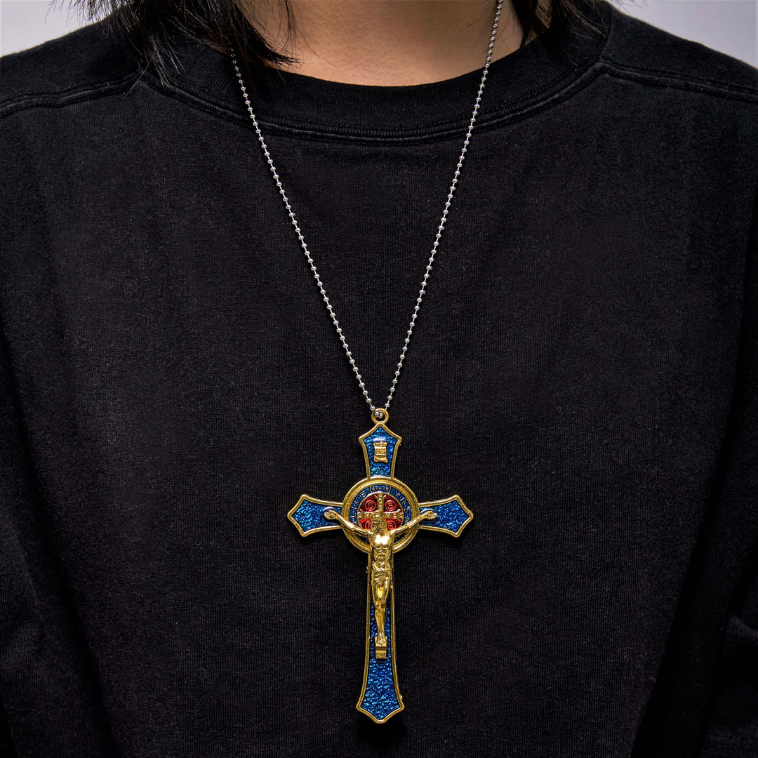 Collana con ciondolo di grandi dimensioni con crocifisso artigianale rosso/blu in stile classico Christianartworkshop (5 colori) - image 1