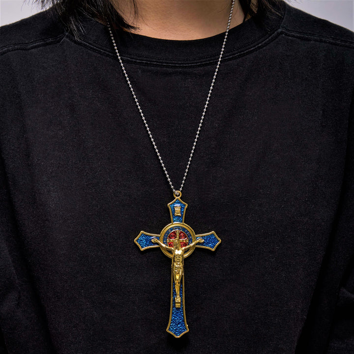 Collana con ciondolo di grandi dimensioni con crocifisso artigianale rosso/blu in stile classico Christianartworkshop (5 colori) - image 1