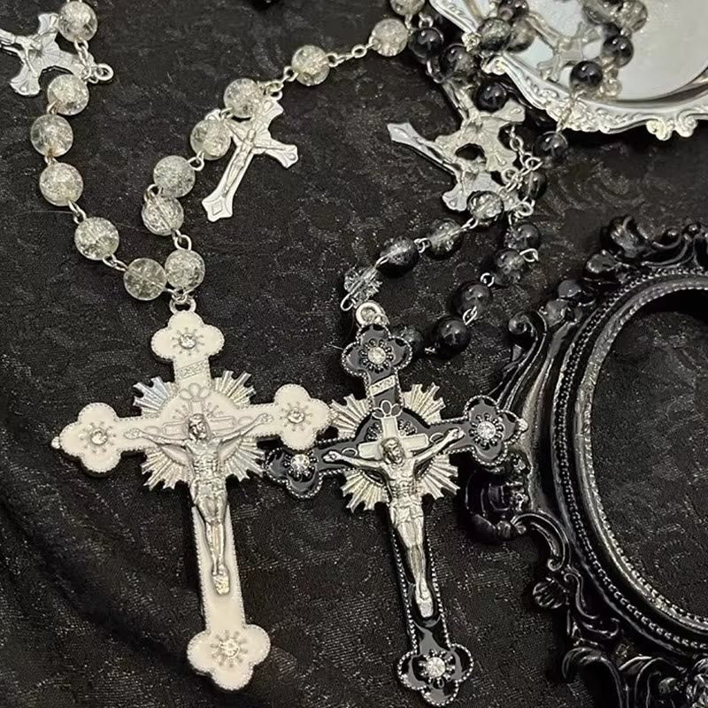 Collana con ciondolo e catena per clavicola con crocifisso misterioso in stile gotico Christianartworkshop - image 1