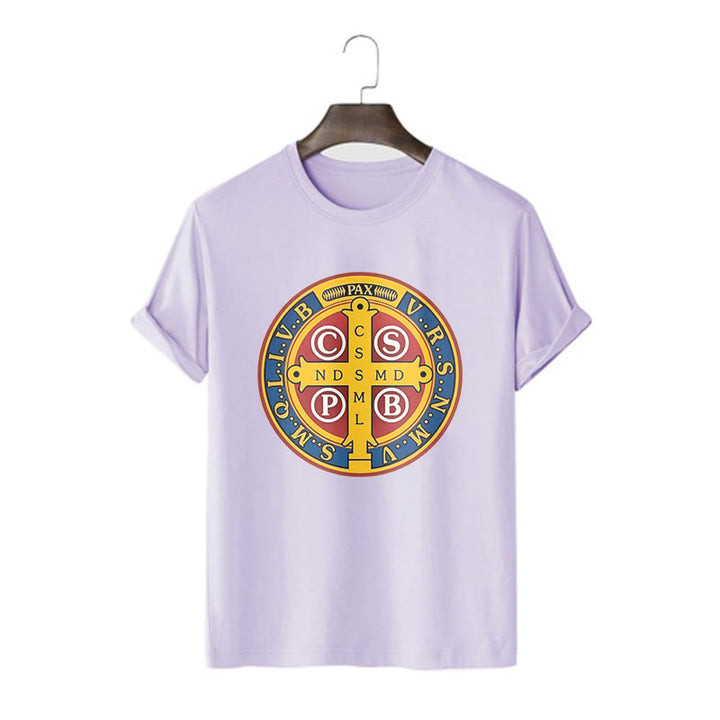 Christianartworkshop Maglietta a maniche corte con medaglia dorata di San Benedetto in stile classico - Viola - 2XL - image 15