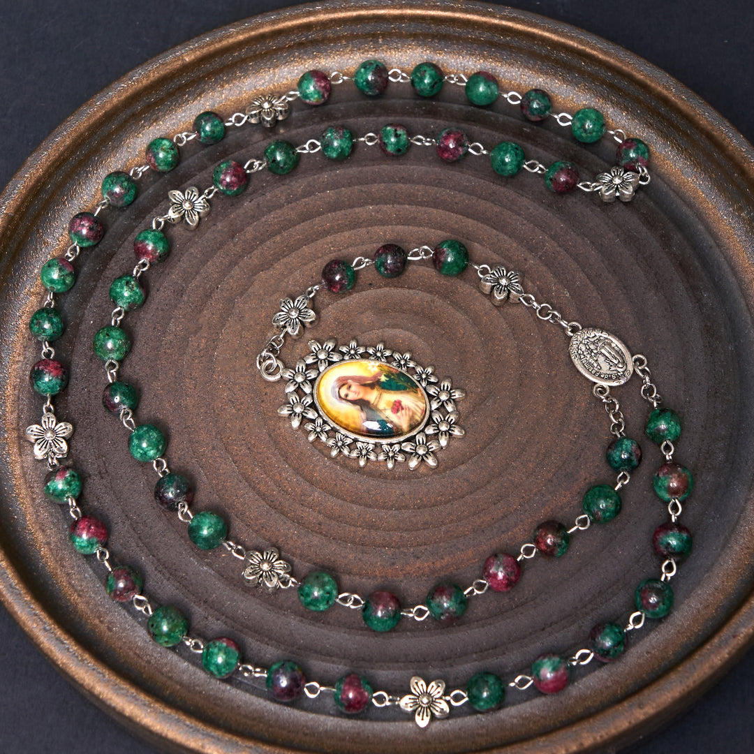 Christianartworkshop Rosario in lega di pietra naturale verde rotonda da 8 mm con la Madonna di Fatima e il Cuore Immacolato di Maria - Verde - image 0