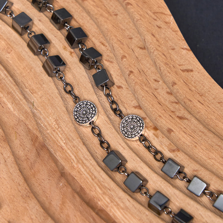 Christianartworkshop Medaglia di San Benedetto e Crocifisso con Catena Quadrata in Lega di Calcolo Biliare Nero da 6 mm Rosario - image 3